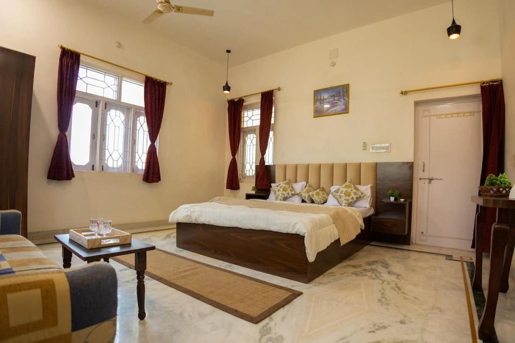 Rk Palace Jaipur Ngoại thất bức ảnh